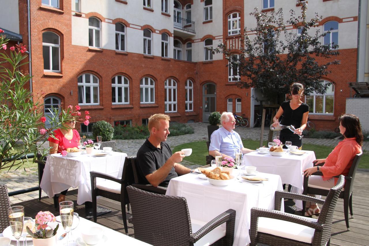 Hotel Am Molkenmarkt Brandenburg  Buitenkant foto